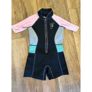Preowned Seavenger Cadet Girls Shorty Neoprene Wetsuit Black Pink Gray Mint EUC